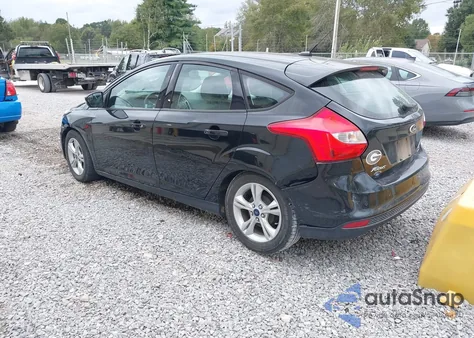 2014 Ford Focus Se z USA, uszkodzony, nr VIN 1FADP3K2XEL403590